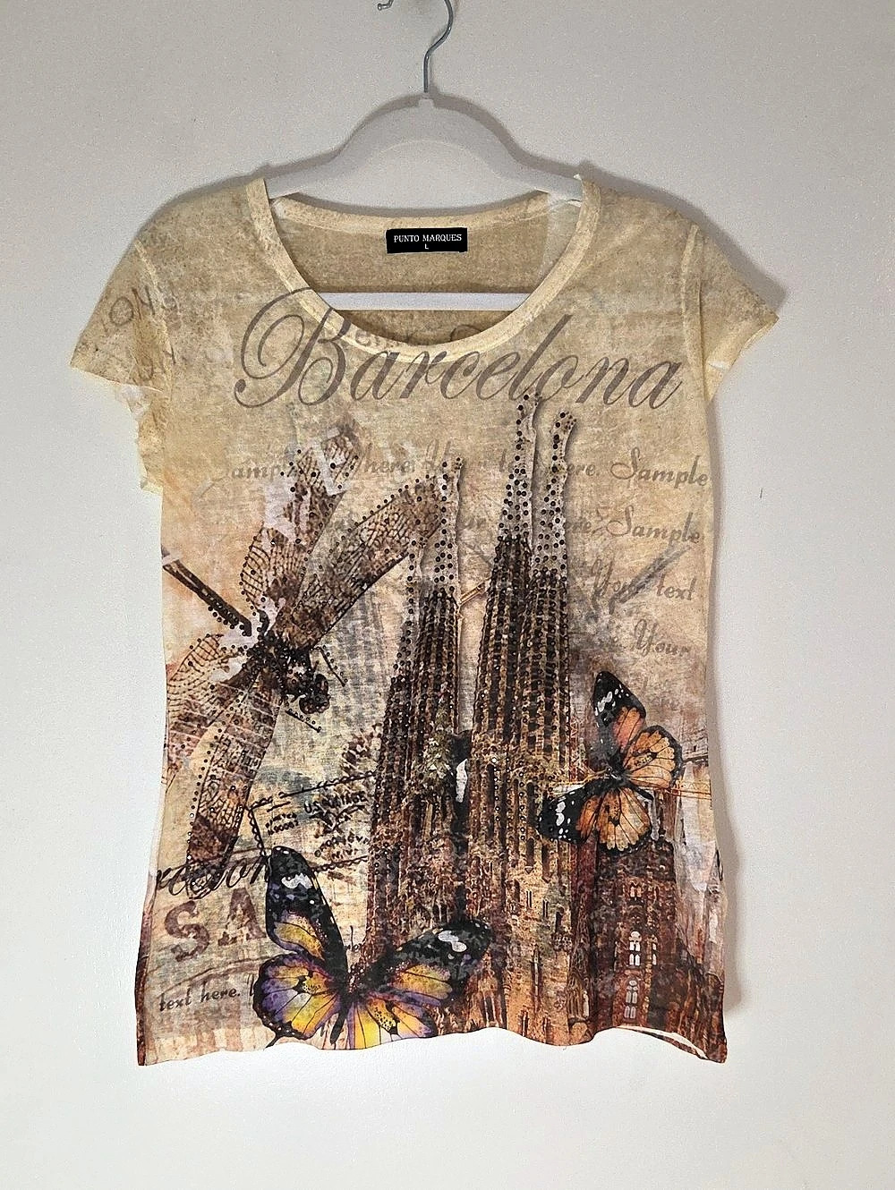 Punto Marques Women's Graphic Tee With Sequins